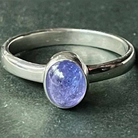 Natural Tanzanite Cabochon Sterling Silver Ring | sz 10 - Picture 4 of 8
